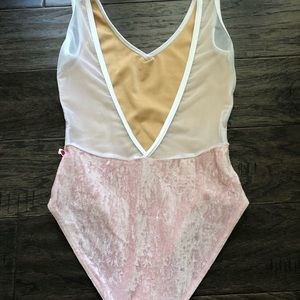 Yumiko Leotard